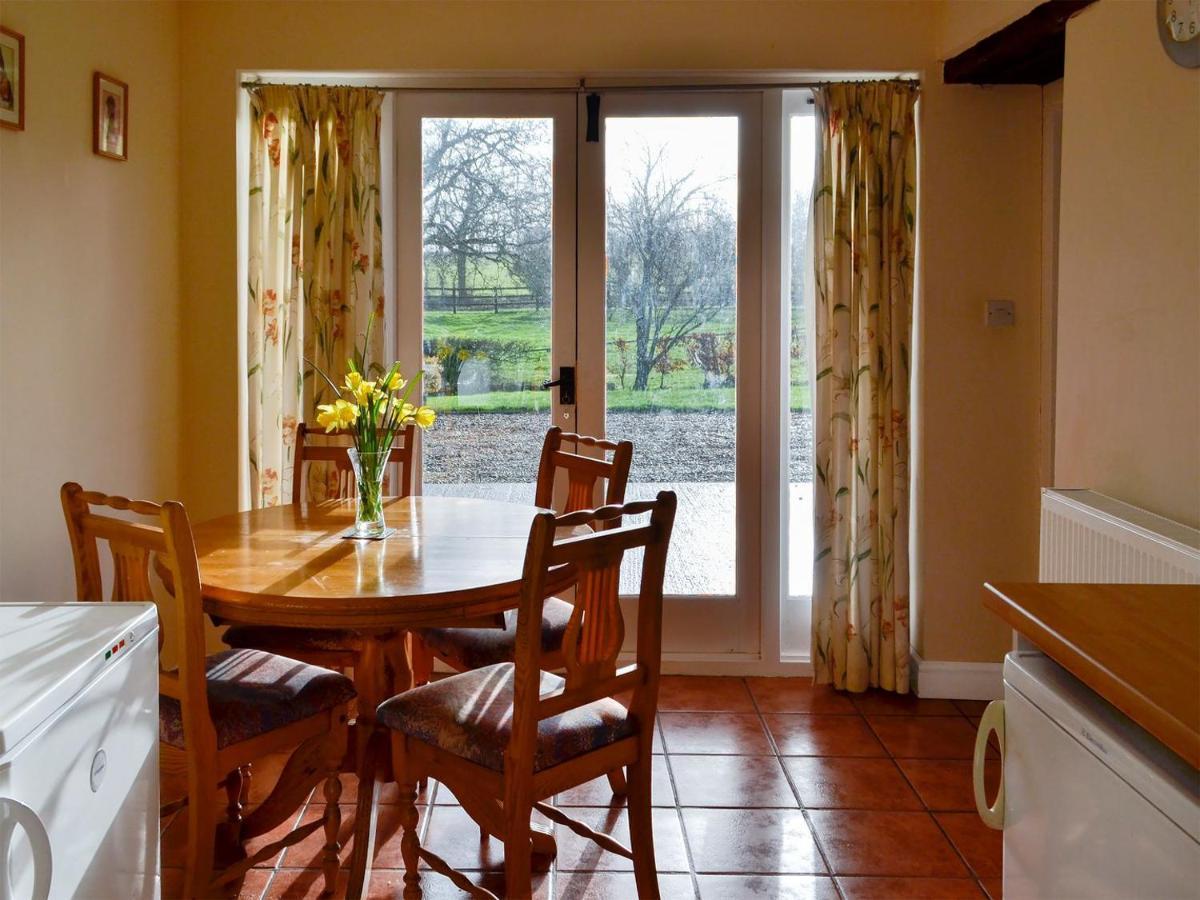 Villa The Stables à Ansty  Extérieur photo